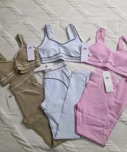 Alo Yoga Clothes Sale