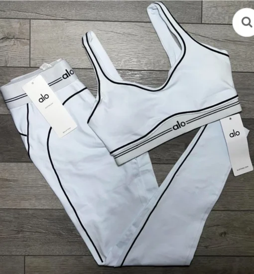 Alo Yoga Clothes Sale