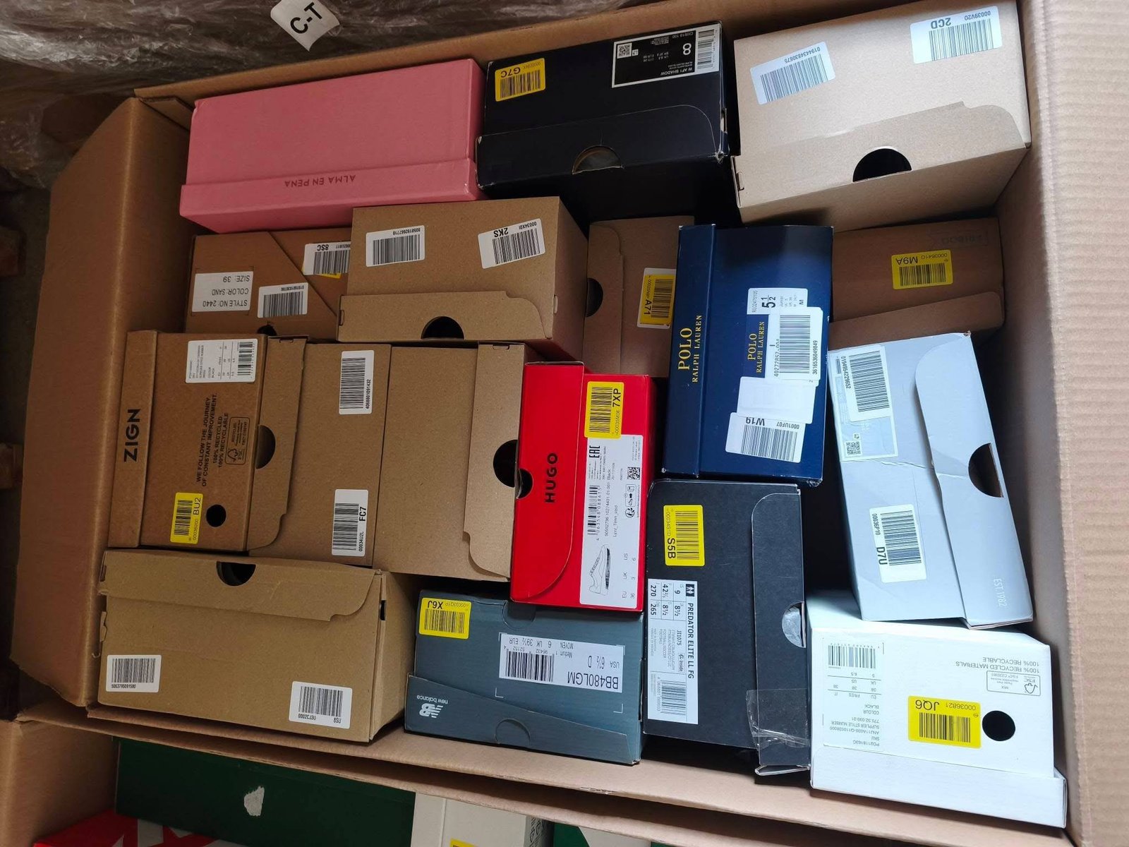 Shoes Pallets