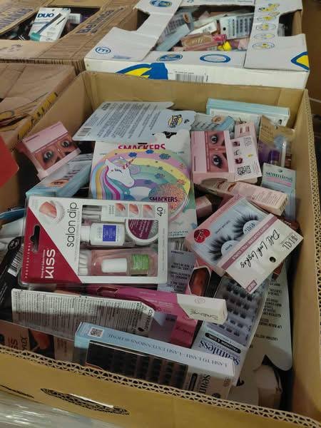 Cosmetic Liquidation Pallets