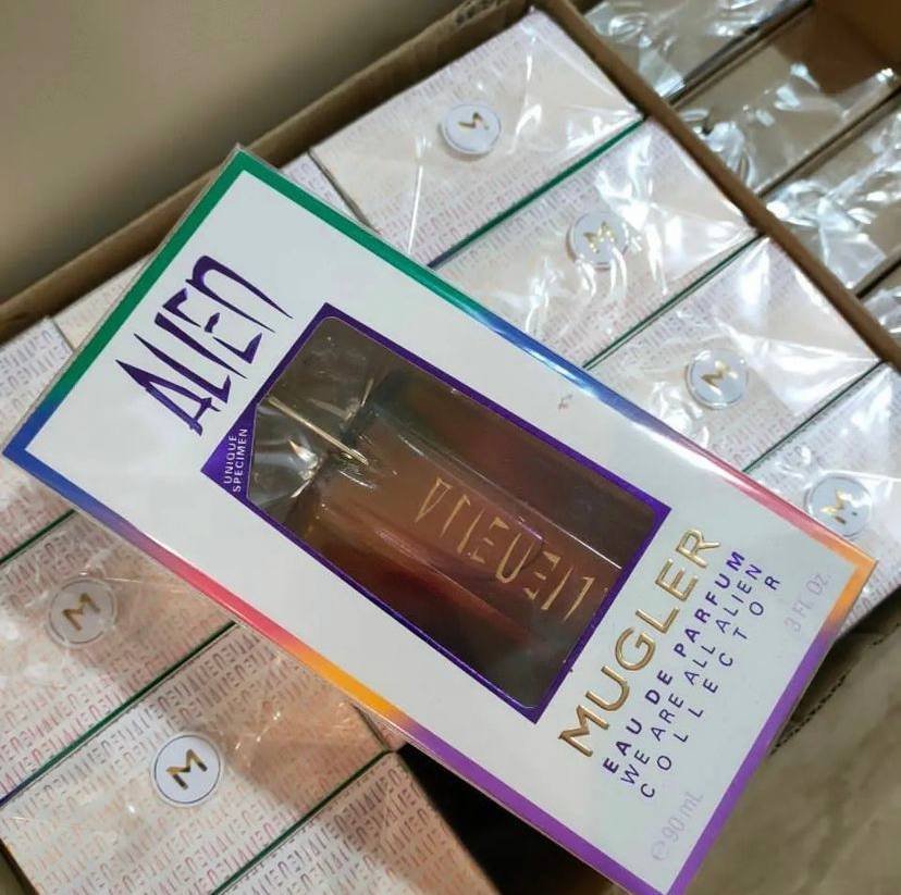 Mixed Perfumes pallet