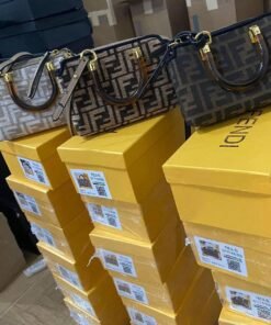 Women Bags Pallets
