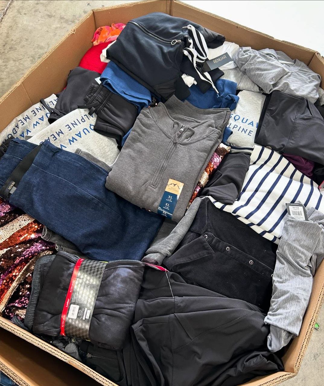 Winter Mix Clothing Pallet