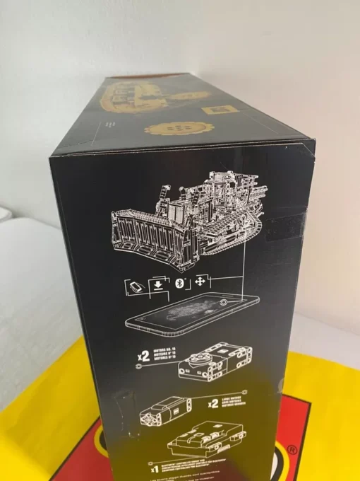 LEGO Technic App-Controlled CAT D11 Bulldozer 42131